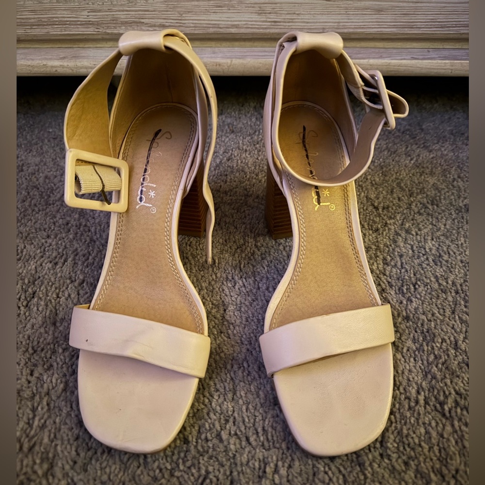 Splendid Strappy Block Heel Sandals in Blush Pink - Women
